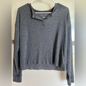 American eagle grey long sleeve women’s shirt size small